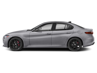 2021 Alfa Romeo Giulia Base