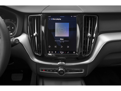 2024 Volvo XC60 Ultimate Dark Theme