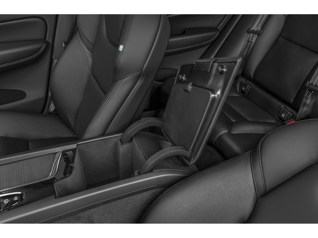 2024 Volvo XC60 Ultimate Dark Theme