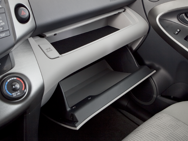 2010 Toyota RAV4 FWD 4dr 4-cyl 4-Spd AT (Natl)