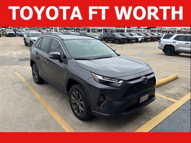 2024 Toyota RAV4 XLE Premium