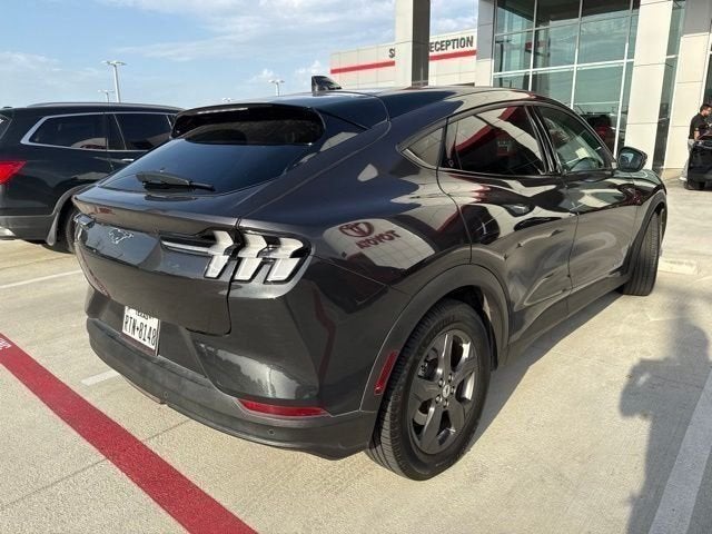 2022 Ford Mustang Mach-E Select