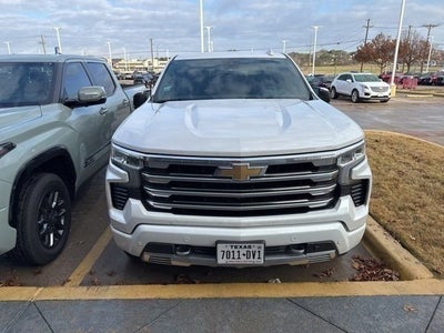 2023 Chevrolet Silverado 1500 High Country