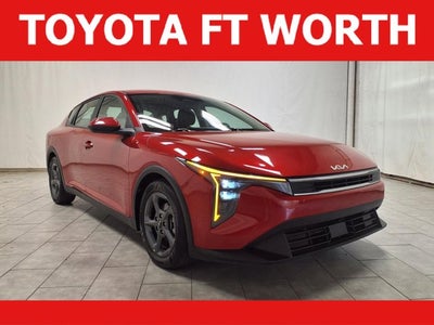2025 Kia K4 LXS
