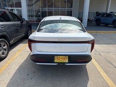2025 Kia K4 LXS