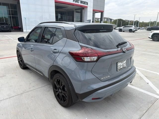 2023 Nissan Kicks SR
