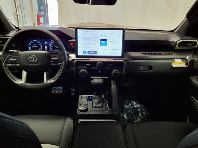 2026 Toyota Tacoma 2WD SR5