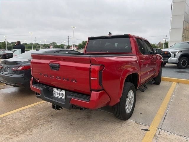2026 Toyota Tacoma 4WD SR5