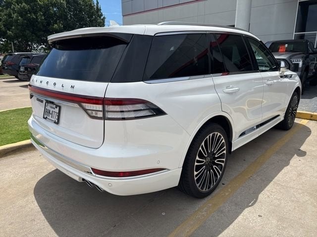 2022 Lincoln Aviator Black Label