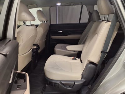 2024 Toyota Grand Highlander XLE