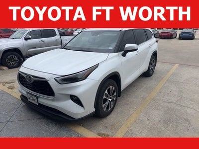 2023 Toyota Highlander XLE