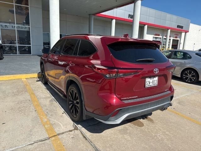 2023 Toyota Highlander XSE