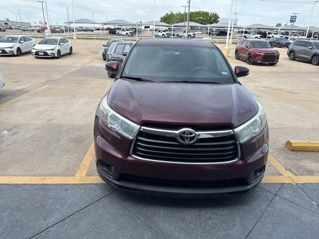 2016 Toyota Highlander LE V6