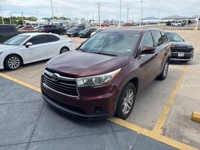 2016 Toyota Highlander LE V6