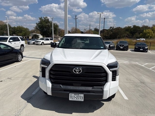2024 Toyota Tundra 4WD SR5