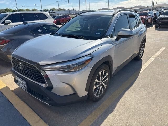 2024 Toyota Corolla Cross XLE