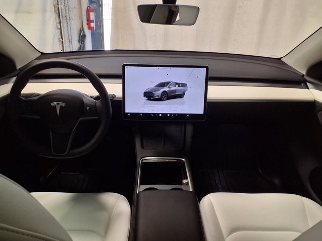 2025 Tesla Model Y Long Range
