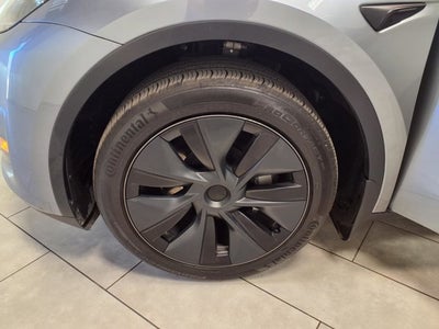 2025 Tesla Model Y Long Range