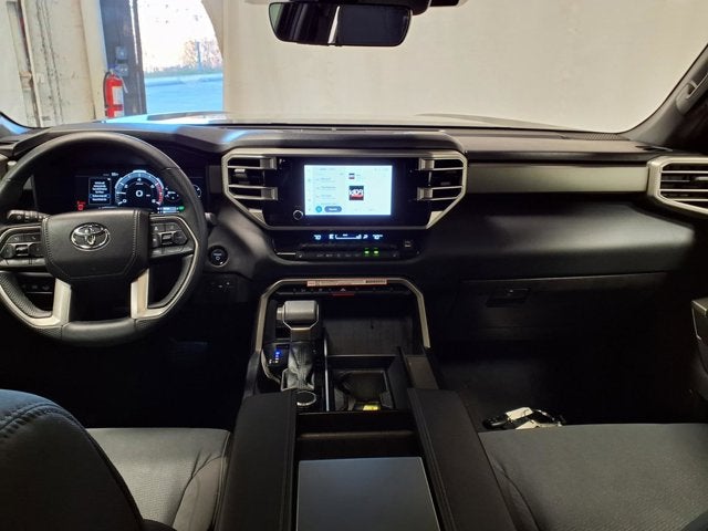 2025 Toyota Sequoia SR5