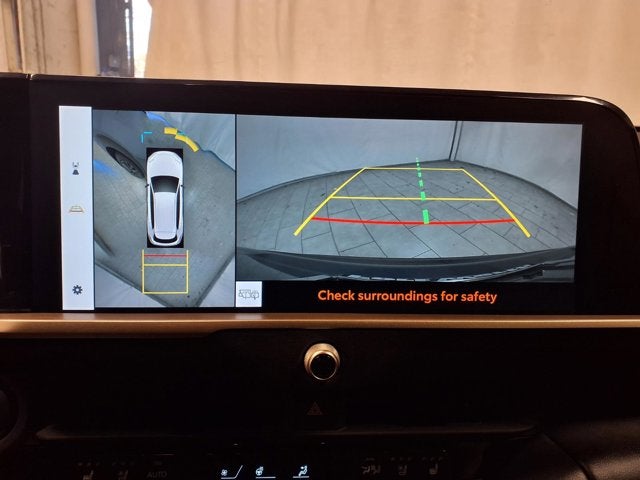 2025 Toyota Crown Signia Limited