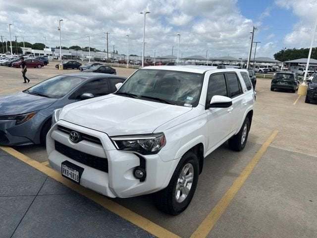 2020 Toyota 4Runner SR5