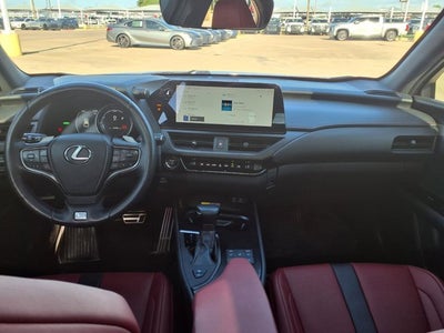 2024 Lexus UX 250h F SPORT Handling