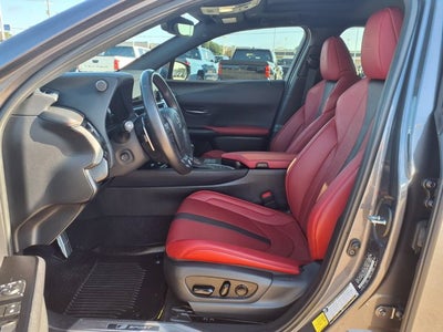 2024 Lexus UX 250h F SPORT Handling