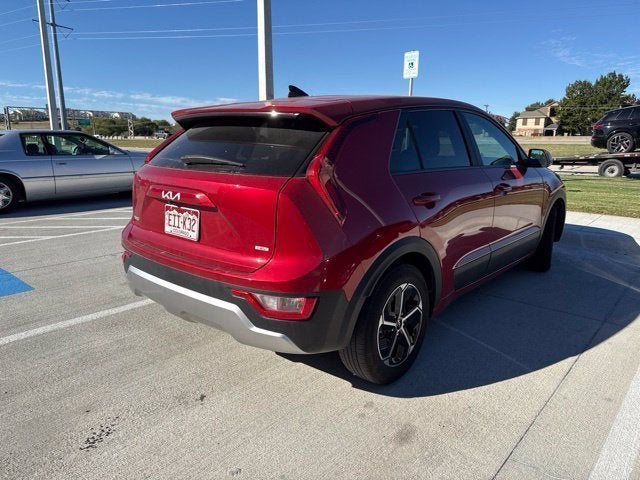 2025 Kia Niro LX