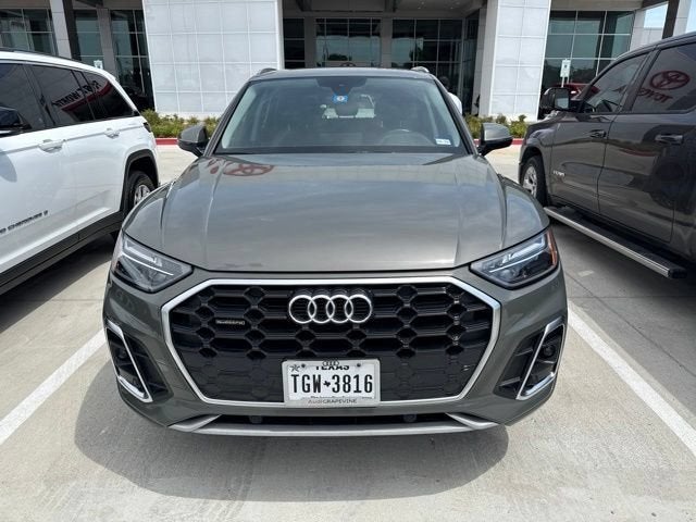 2023 Audi Q5 45 S line Premium