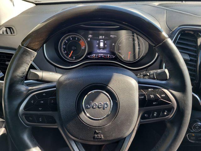 2019 Jeep Cherokee Overland