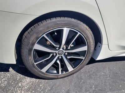 2023 Nissan Maxima SV