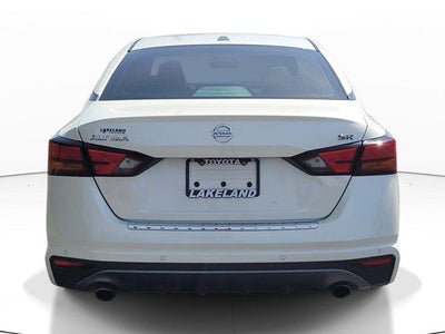 2021 Nissan Altima 2.5 SR