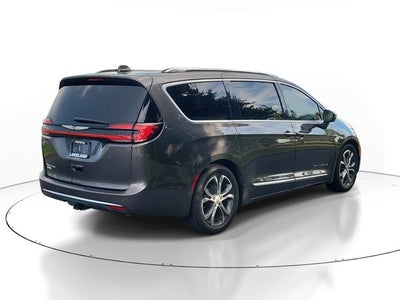 2022 Chrysler Pacifica Pinnacle