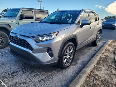 2020 Toyota RAV4 XLE Premium