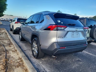 2020 Toyota RAV4 XLE Premium
