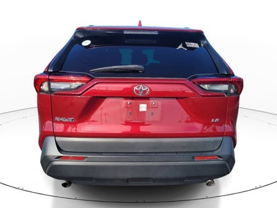 2020 Toyota RAV4 LE