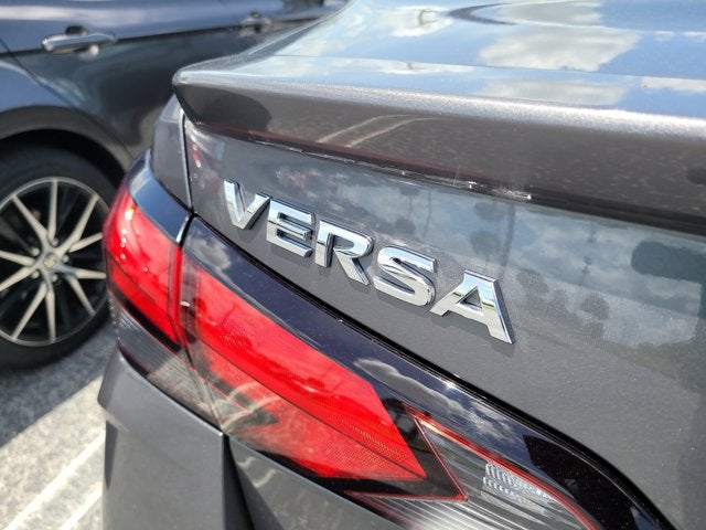 2025 Nissan Versa SR