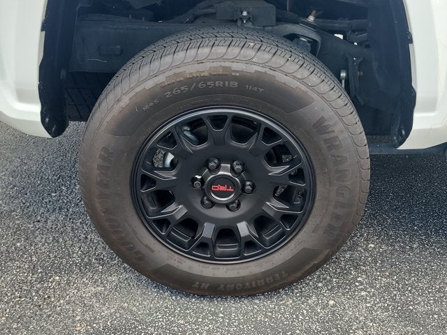 2025 Toyota Tacoma 2WD SR5