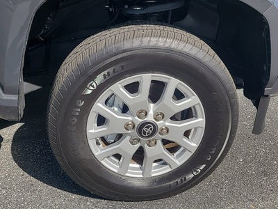 2024 Toyota Tacoma 2WD SR5