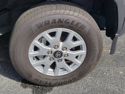 2025 Toyota TACOMA SR5 SR5