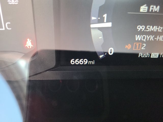 2025 Toyota TACOMA SR5 SR5