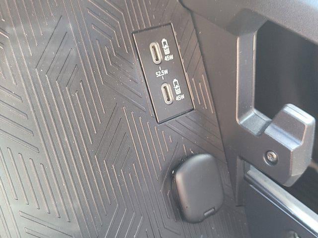 2025 Toyota TACOMA SR5 SR5