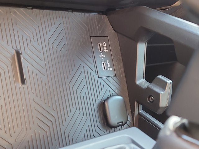 2024 Toyota TACOMA SR5 SR5