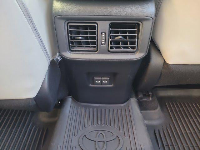 2022 Toyota RAV4 HYBRID Hybrid XLE Premium