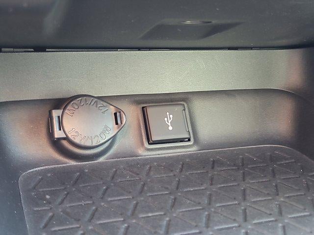 2022 Toyota RAV4 HYBRID Hybrid XLE Premium