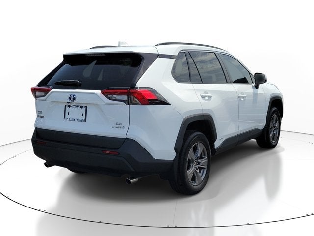 2024 Toyota RAV4 Hybrid LE