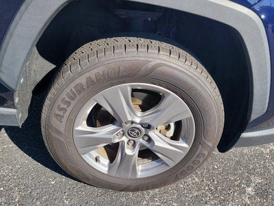 2022 Toyota RAV4 HYBRID Hybrid XLE