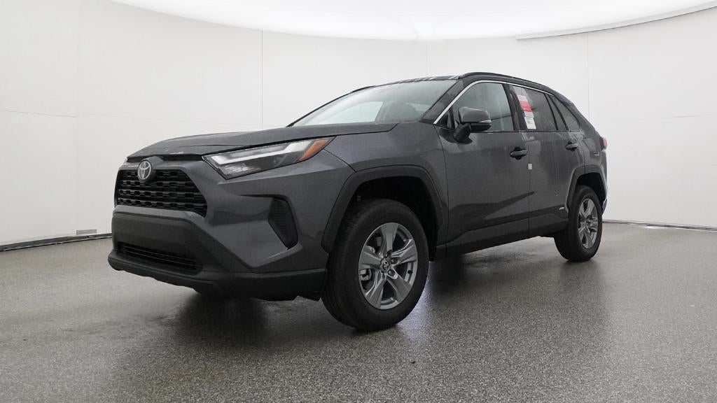 2025 Toyota RAV4 HYBRID Hybrid XLE