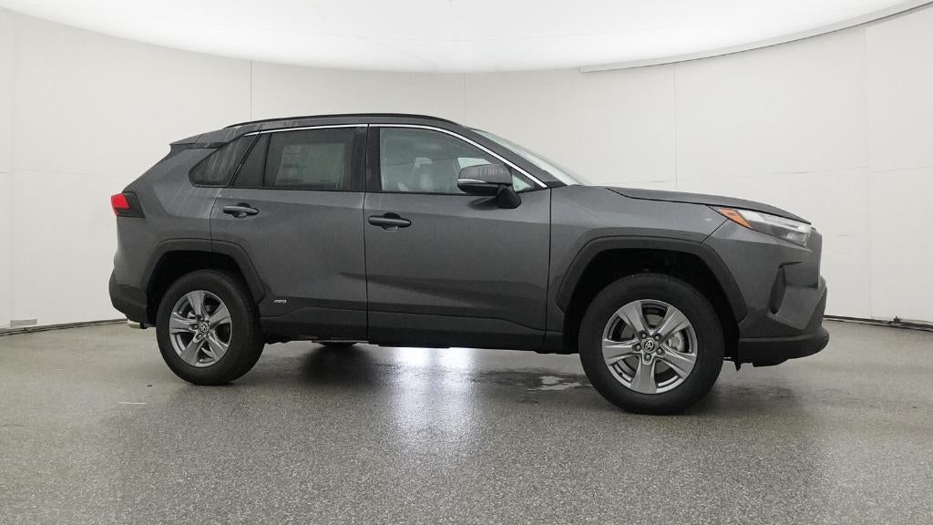 2025 Toyota RAV4 HYBRID Hybrid XLE