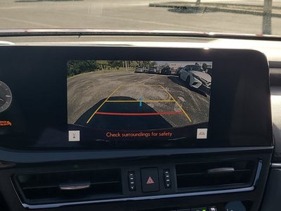 2025 Lexus ES 300h ES 300h